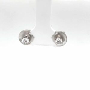 18ct white gold natural diamond studs