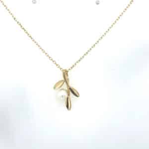 9ct fresh water pearl leaf necklace